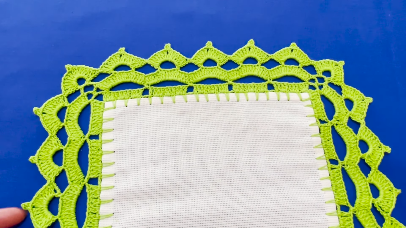 Puntilla de 12 Puntos Altos con Esquinas Bonitas