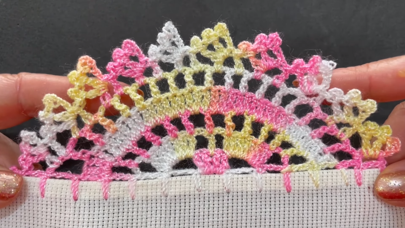 Fantástica Puntilla Grande Para Mantel