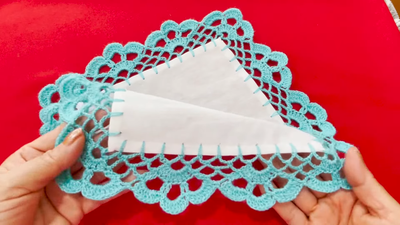 Puntilla Tejida para Carpetas Cuadradas y Redondas