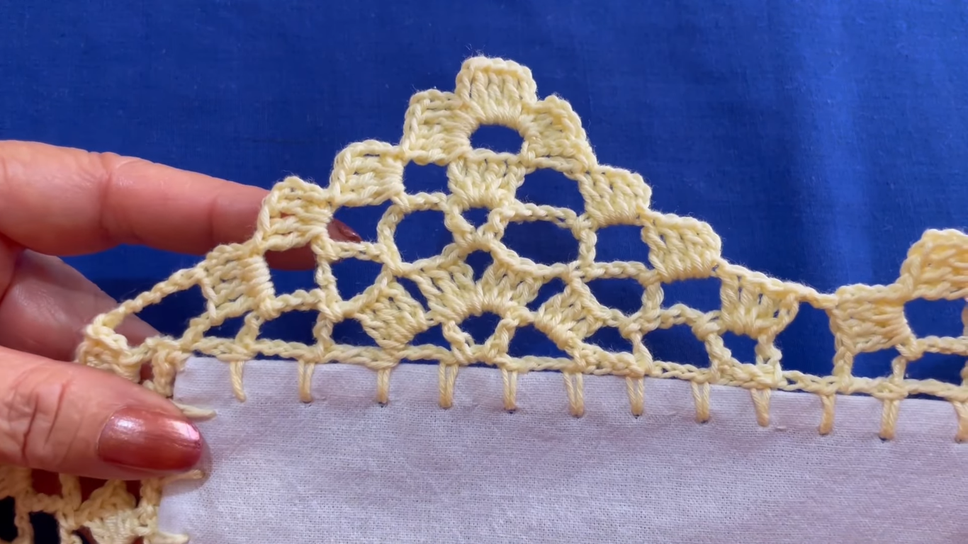 Tutorial de Puntilla de Flores para Servilletas y Manteles