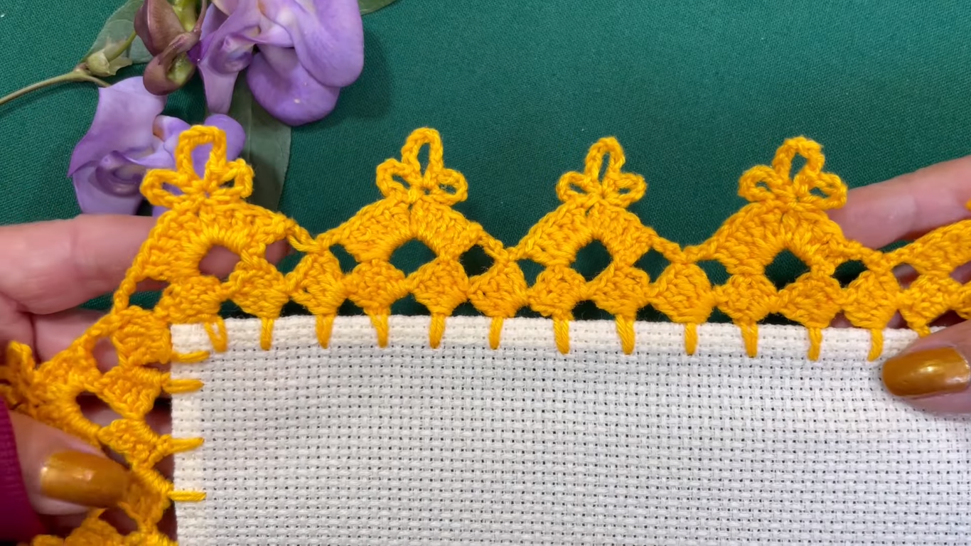 Puntilla Pequeña de Una Vuelta Para Recuerdos