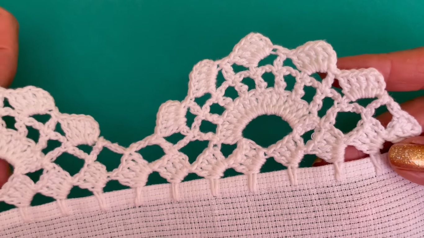 Orilla Muy Bonita Para Servilletas